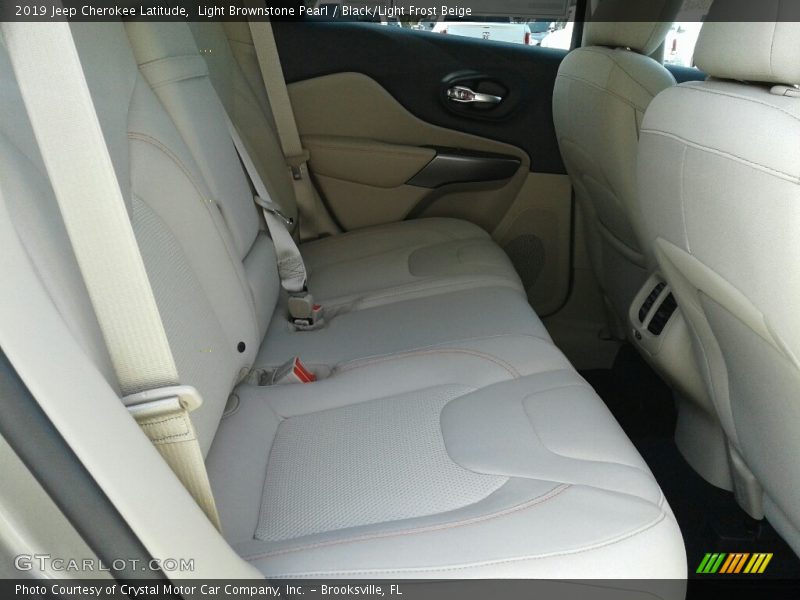 Light Brownstone Pearl / Black/Light Frost Beige 2019 Jeep Cherokee Latitude