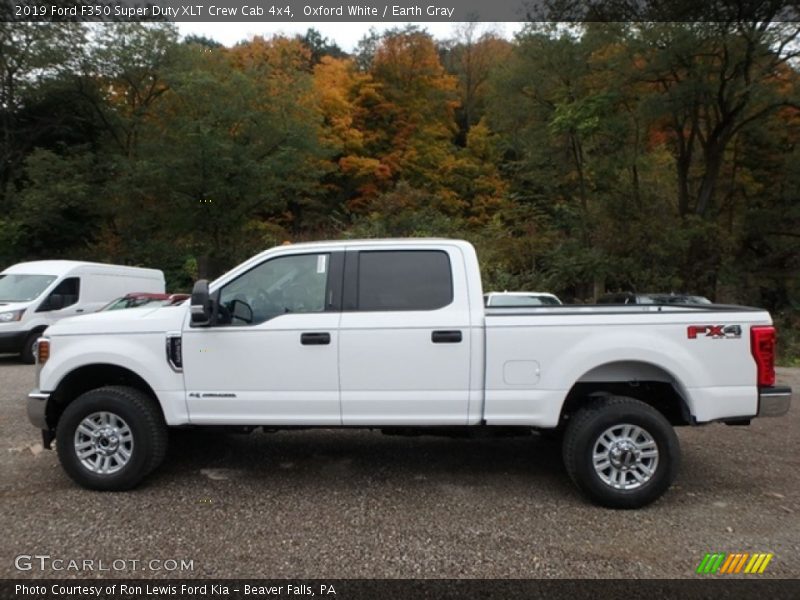 Oxford White / Earth Gray 2019 Ford F350 Super Duty XLT Crew Cab 4x4