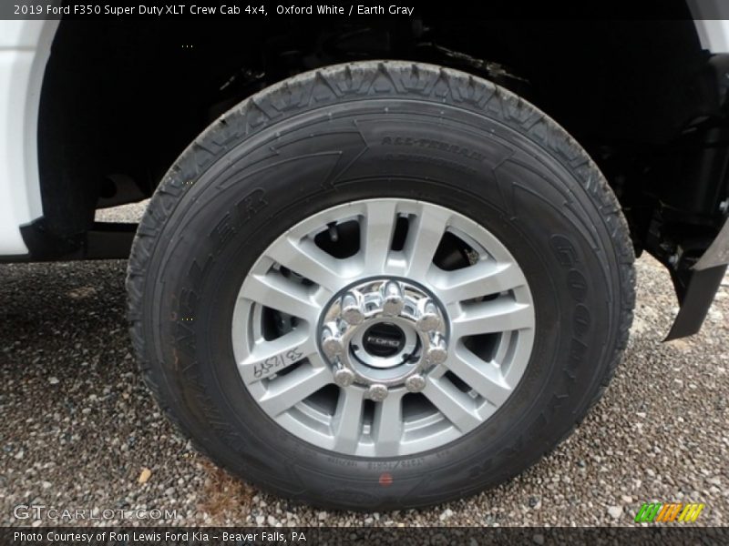 Oxford White / Earth Gray 2019 Ford F350 Super Duty XLT Crew Cab 4x4