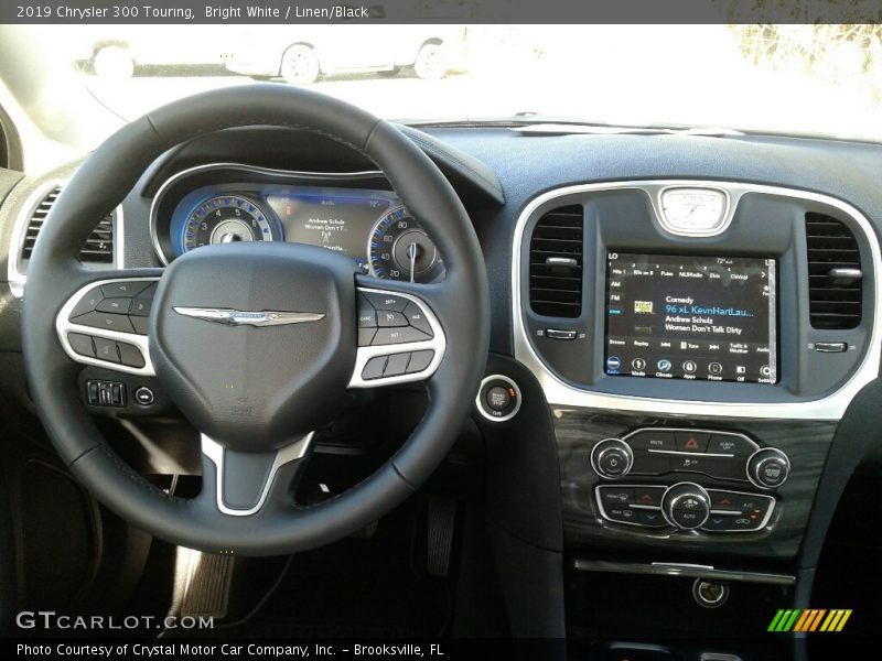 Bright White / Linen/Black 2019 Chrysler 300 Touring