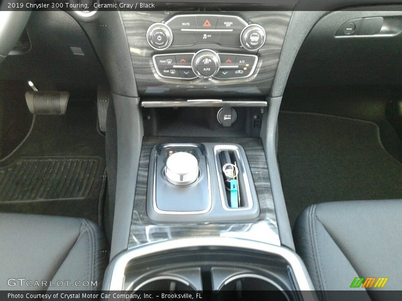Ceramic Gray / Black 2019 Chrysler 300 Touring