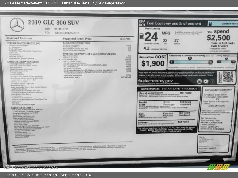 Lunar Blue Metallic / Silk Beige/Black 2019 Mercedes-Benz GLC 300