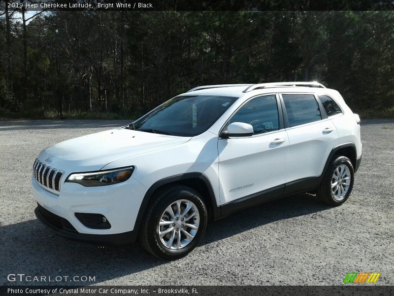 Bright White / Black 2019 Jeep Cherokee Latitude