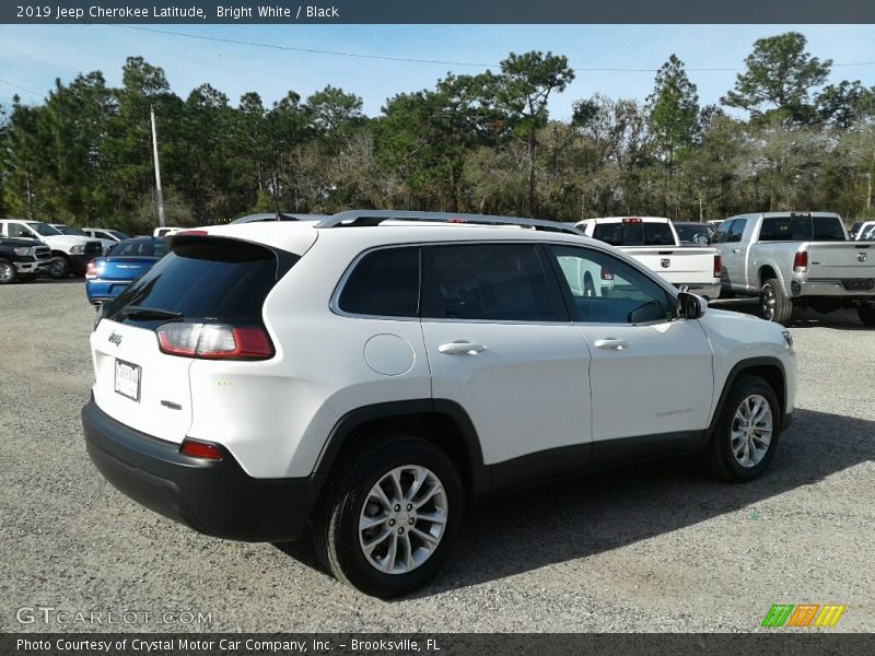 Bright White / Black 2019 Jeep Cherokee Latitude