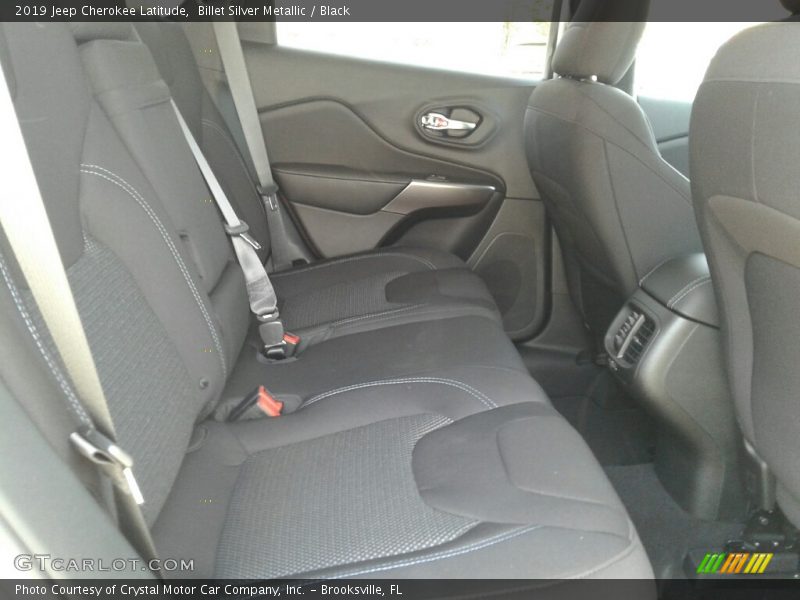 Billet Silver Metallic / Black 2019 Jeep Cherokee Latitude