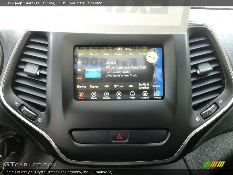 Billet Silver Metallic / Black 2019 Jeep Cherokee Latitude