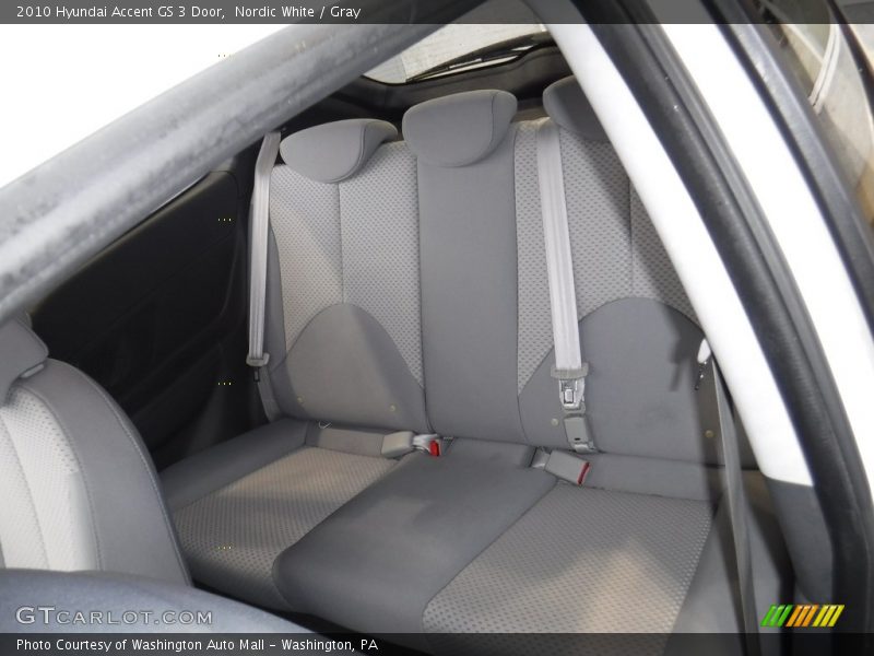 Nordic White / Gray 2010 Hyundai Accent GS 3 Door