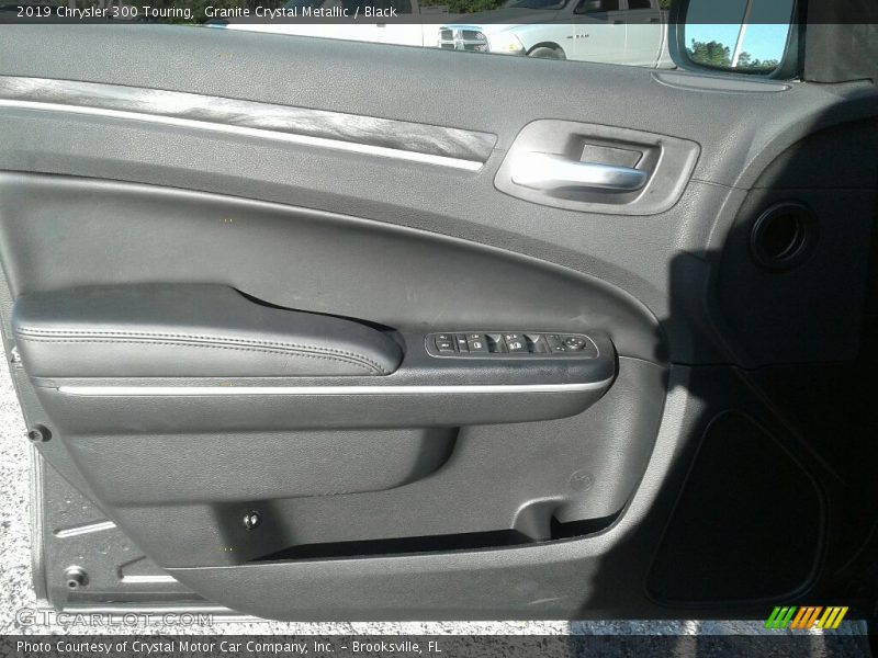 Granite Crystal Metallic / Black 2019 Chrysler 300 Touring
