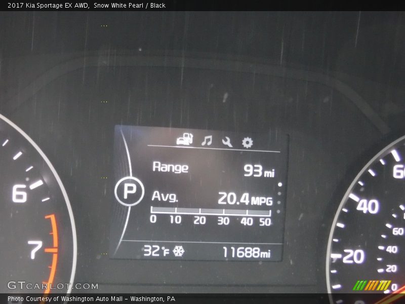 Snow White Pearl / Black 2017 Kia Sportage EX AWD