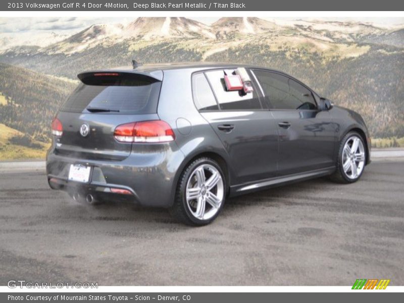 Deep Black Pearl Metallic / Titan Black 2013 Volkswagen Golf R 4 Door 4Motion