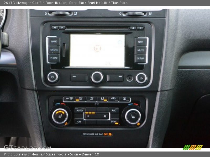 Deep Black Pearl Metallic / Titan Black 2013 Volkswagen Golf R 4 Door 4Motion