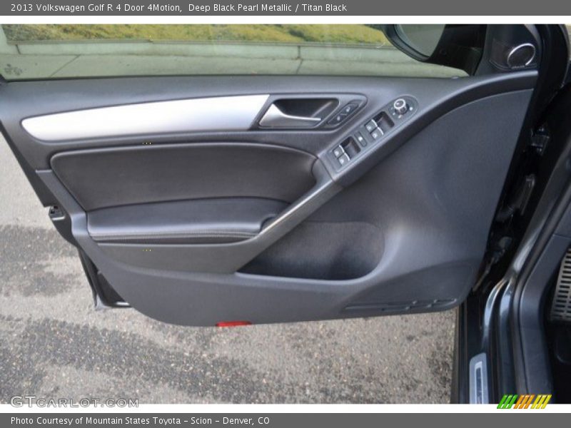 Deep Black Pearl Metallic / Titan Black 2013 Volkswagen Golf R 4 Door 4Motion