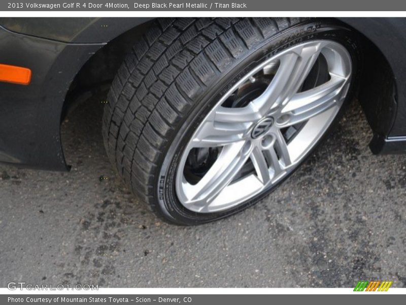 Deep Black Pearl Metallic / Titan Black 2013 Volkswagen Golf R 4 Door 4Motion