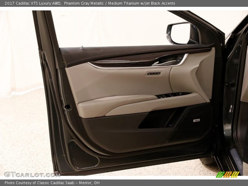 Phantom Gray Metallic / Medium Titanium w/Jet Black Accents 2017 Cadillac XTS Luxury AWD