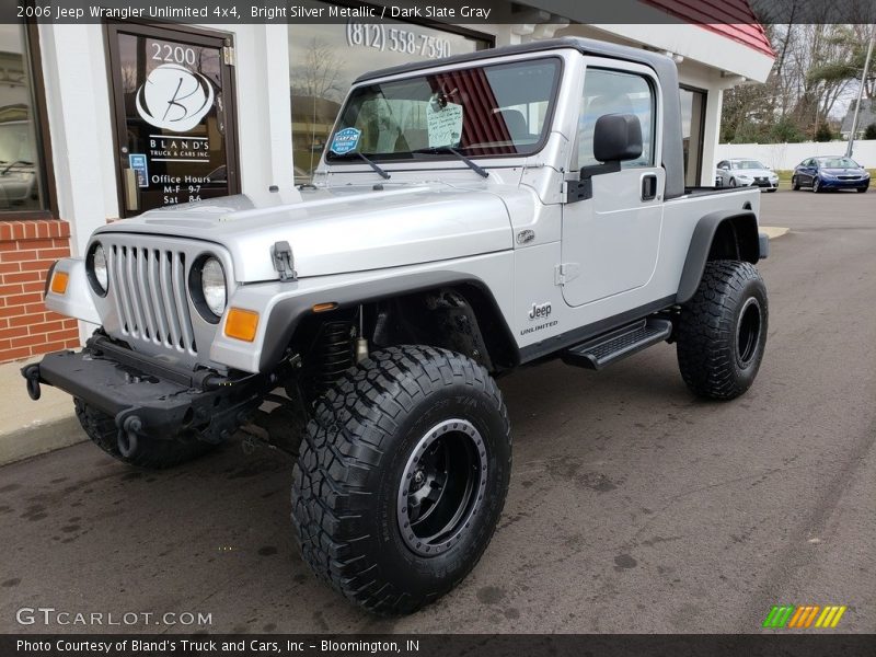Bright Silver Metallic / Dark Slate Gray 2006 Jeep Wrangler Unlimited 4x4