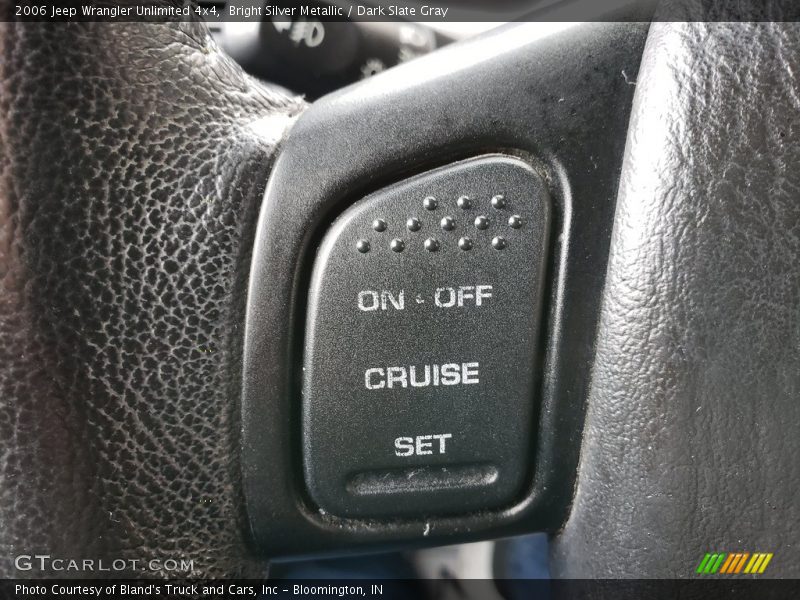 Bright Silver Metallic / Dark Slate Gray 2006 Jeep Wrangler Unlimited 4x4