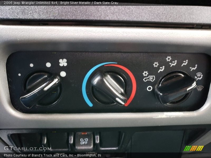Bright Silver Metallic / Dark Slate Gray 2006 Jeep Wrangler Unlimited 4x4