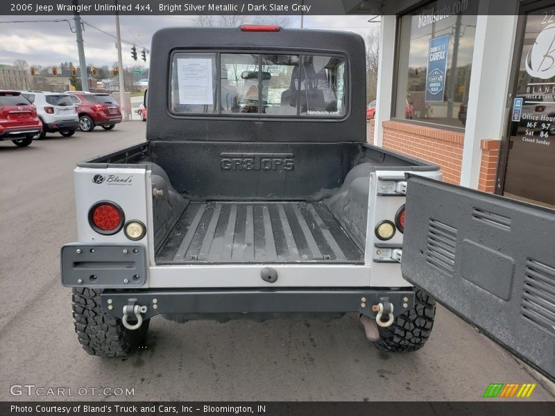Bright Silver Metallic / Dark Slate Gray 2006 Jeep Wrangler Unlimited 4x4