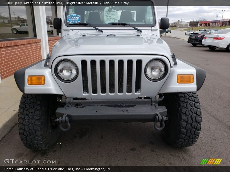 Bright Silver Metallic / Dark Slate Gray 2006 Jeep Wrangler Unlimited 4x4