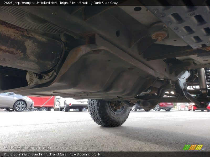 Bright Silver Metallic / Dark Slate Gray 2006 Jeep Wrangler Unlimited 4x4