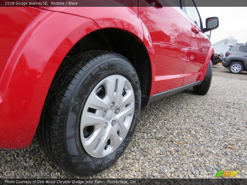 Redline / Black 2018 Dodge Journey SE