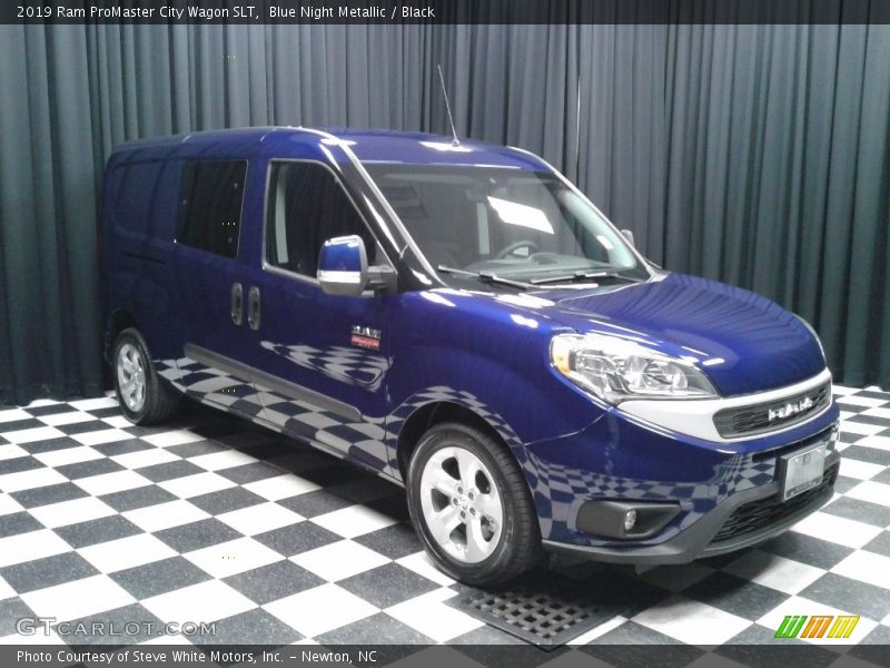 Front 3/4 View of 2019 ProMaster City Wagon SLT