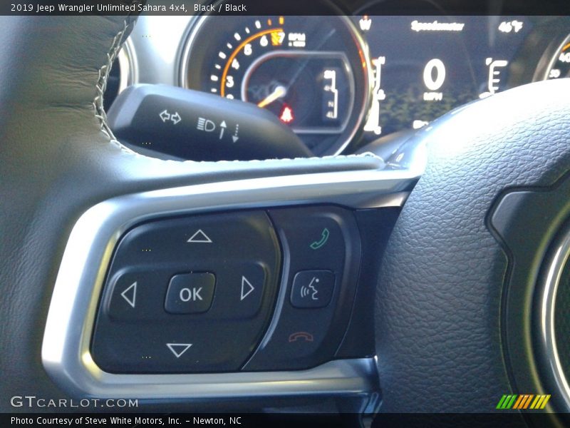 Black / Black 2019 Jeep Wrangler Unlimited Sahara 4x4
