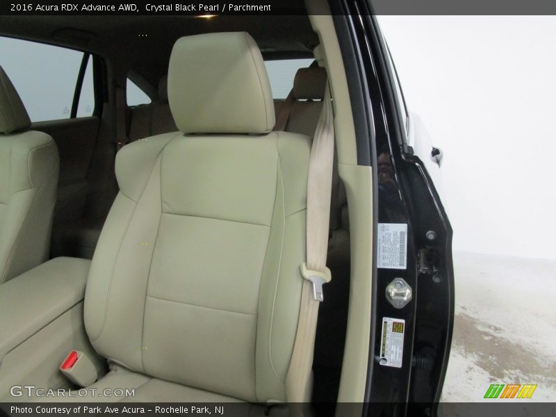 Crystal Black Pearl / Parchment 2016 Acura RDX Advance AWD