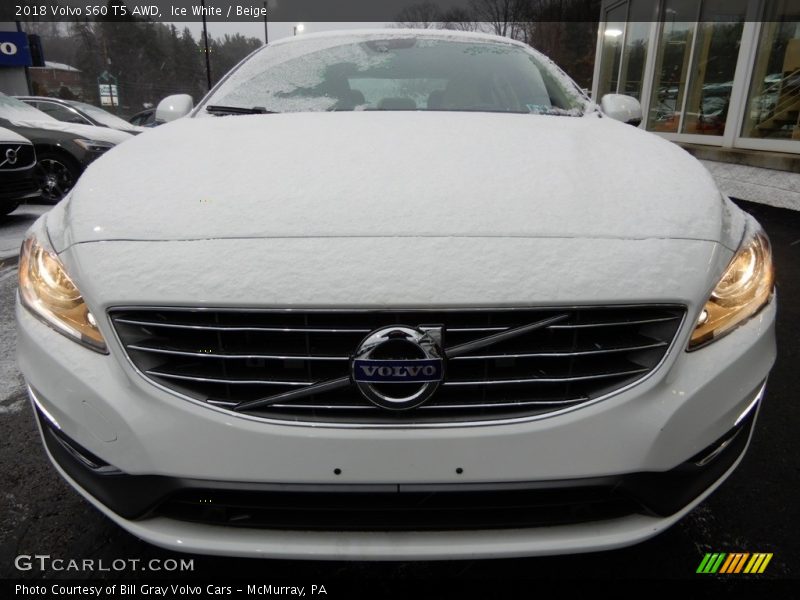 Ice White / Beige 2018 Volvo S60 T5 AWD