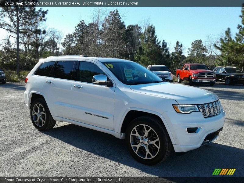 Bright White / Light Frost/Brown 2019 Jeep Grand Cherokee Overland 4x4