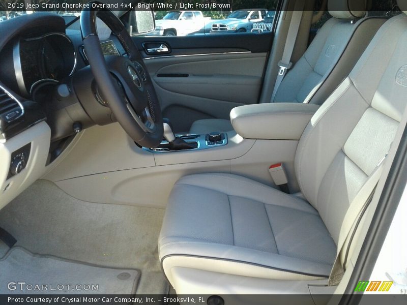Front Seat of 2019 Grand Cherokee Overland 4x4