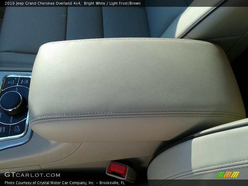 Bright White / Light Frost/Brown 2019 Jeep Grand Cherokee Overland 4x4