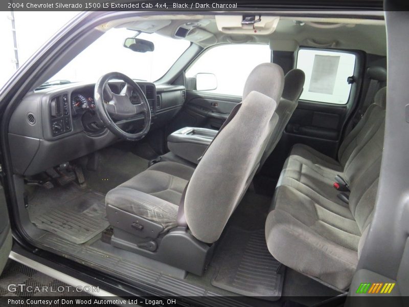 Black / Dark Charcoal 2004 Chevrolet Silverado 1500 LS Extended Cab 4x4