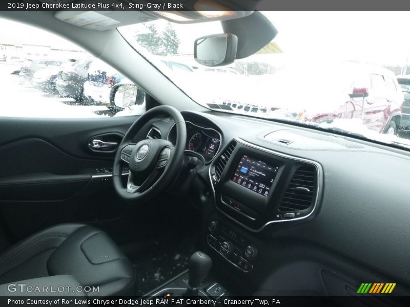 Sting-Gray / Black 2019 Jeep Cherokee Latitude Plus 4x4