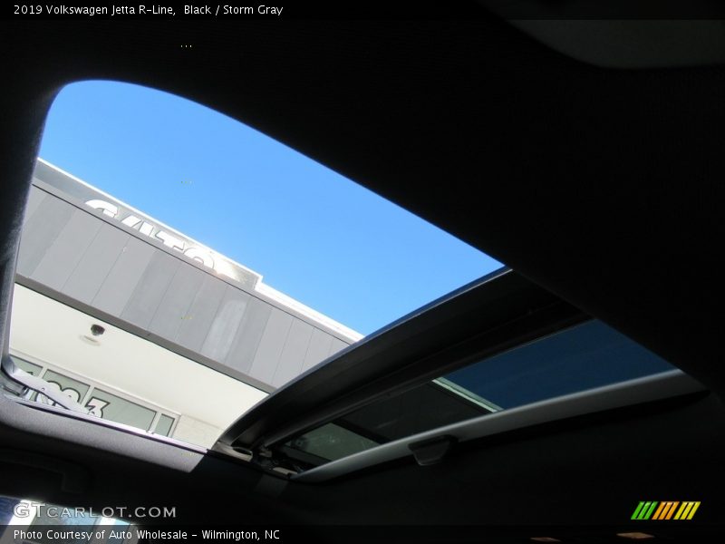 Black / Storm Gray 2019 Volkswagen Jetta R-Line