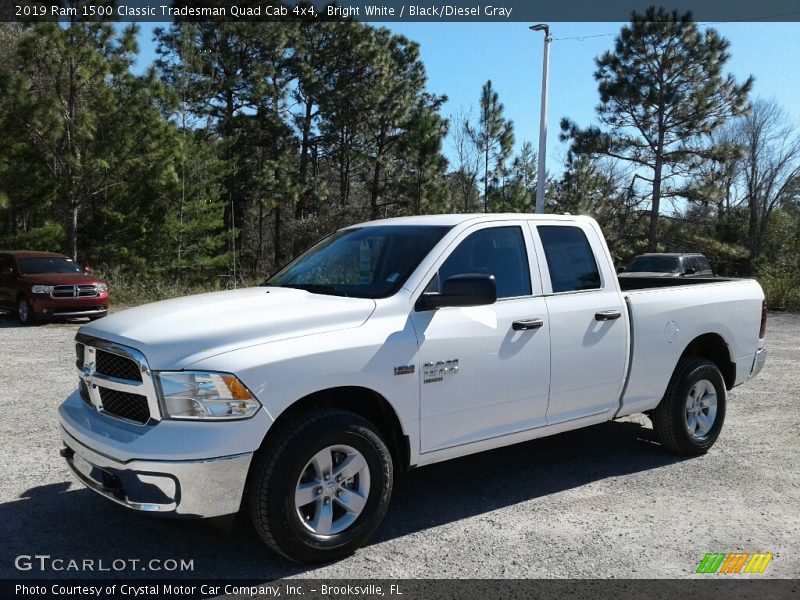 Bright White / Black/Diesel Gray 2019 Ram 1500 Classic Tradesman Quad Cab 4x4