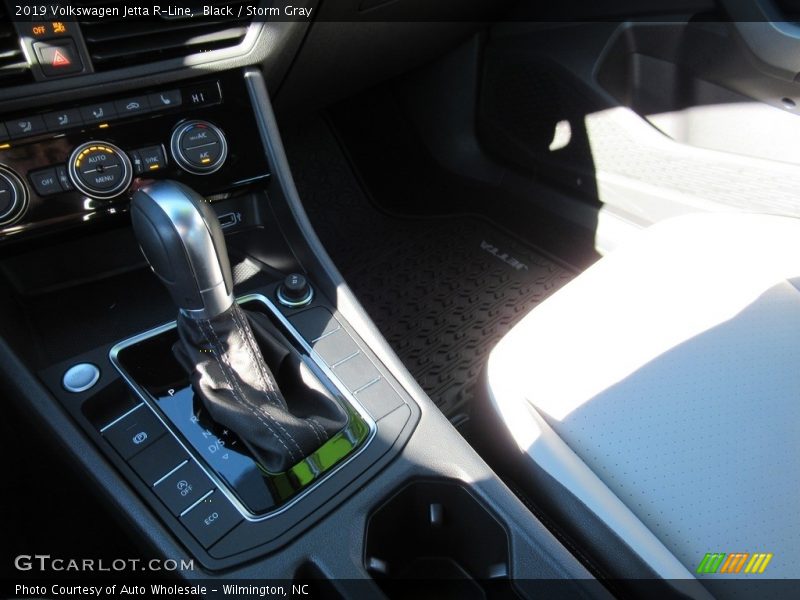 Black / Storm Gray 2019 Volkswagen Jetta R-Line