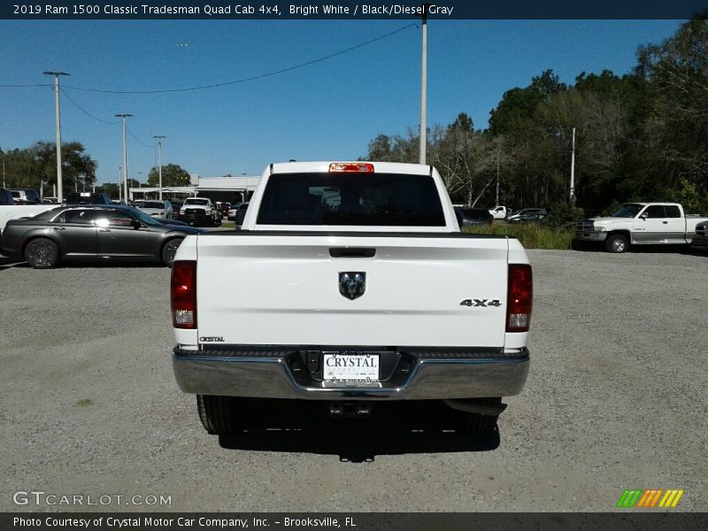 Bright White / Black/Diesel Gray 2019 Ram 1500 Classic Tradesman Quad Cab 4x4