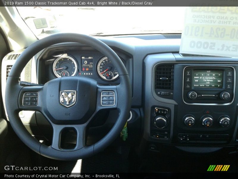 Bright White / Black/Diesel Gray 2019 Ram 1500 Classic Tradesman Quad Cab 4x4