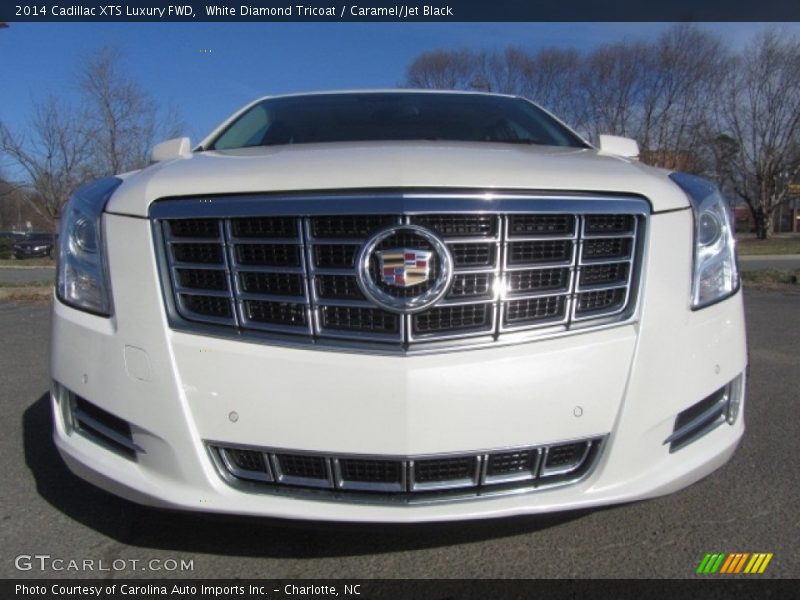 White Diamond Tricoat / Caramel/Jet Black 2014 Cadillac XTS Luxury FWD