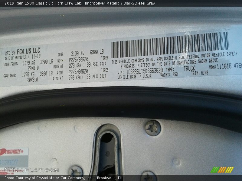 Bright Silver Metallic / Black/Diesel Gray 2019 Ram 1500 Classic Big Horn Crew Cab