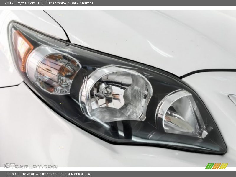 Super White / Dark Charcoal 2012 Toyota Corolla S