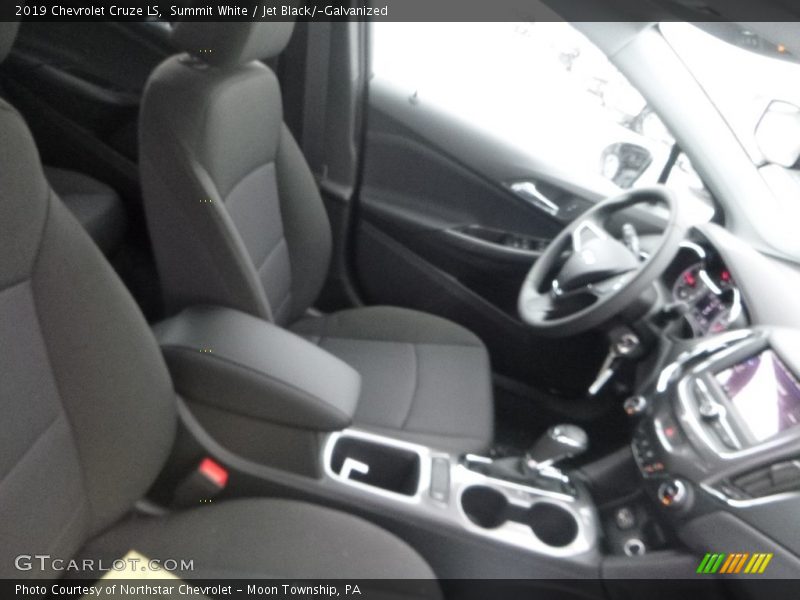 Summit White / Jet Black/­Galvanized 2019 Chevrolet Cruze LS