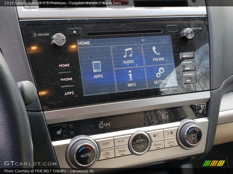 Tungsten Metallic / Warm Ivory 2016 Subaru Outback 2.5i Premium