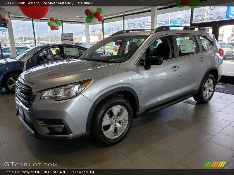 Front 3/4 View of 2019 Ascent 