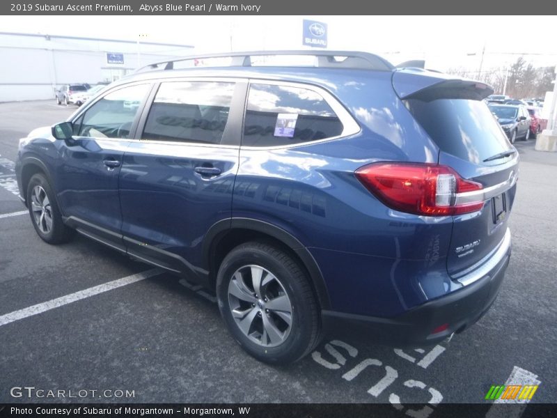 Abyss Blue Pearl / Warm Ivory 2019 Subaru Ascent Premium