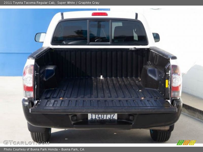 Super White / Graphite Gray 2011 Toyota Tacoma Regular Cab
