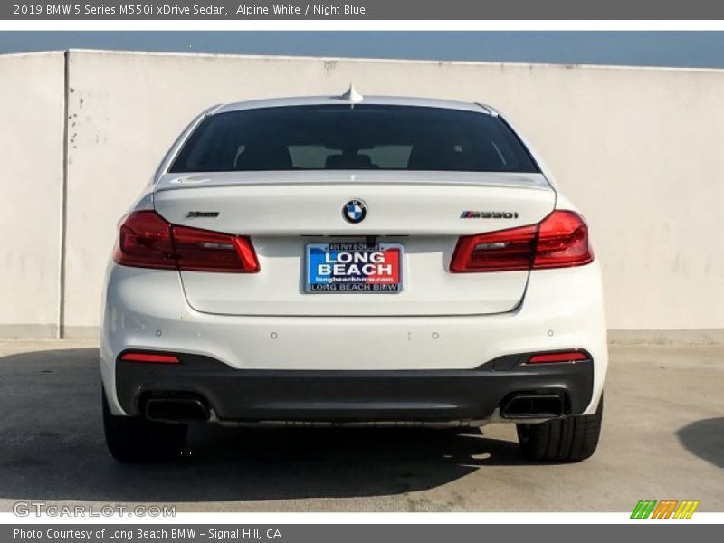 Alpine White / Night Blue 2019 BMW 5 Series M550i xDrive Sedan