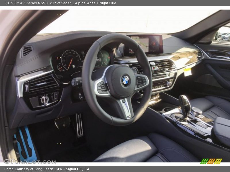 Dashboard of 2019 5 Series M550i xDrive Sedan