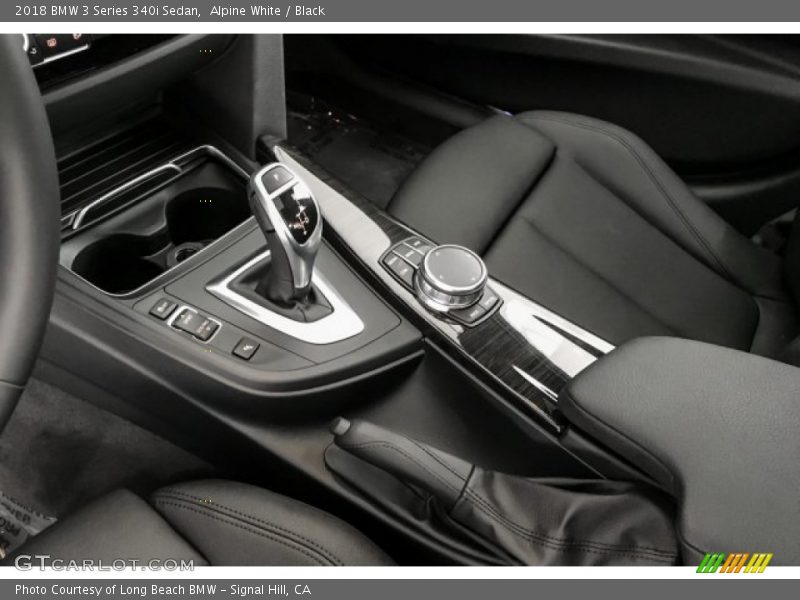Alpine White / Black 2018 BMW 3 Series 340i Sedan